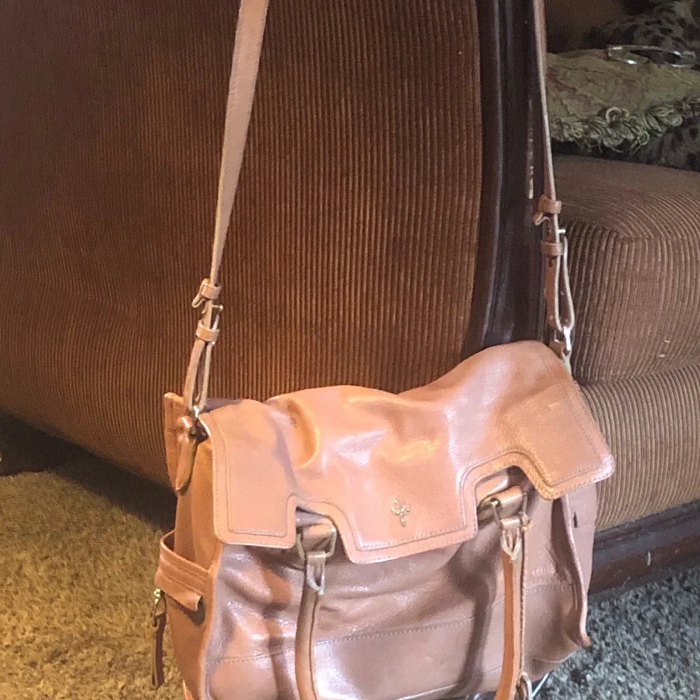 Cole Haan messenger leather Bag - Picture 1 of 5